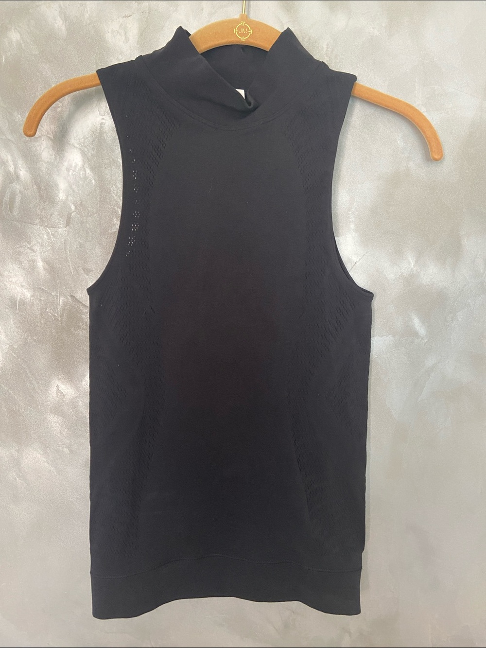 lululemon Sleeveless Mock Neck Tank
